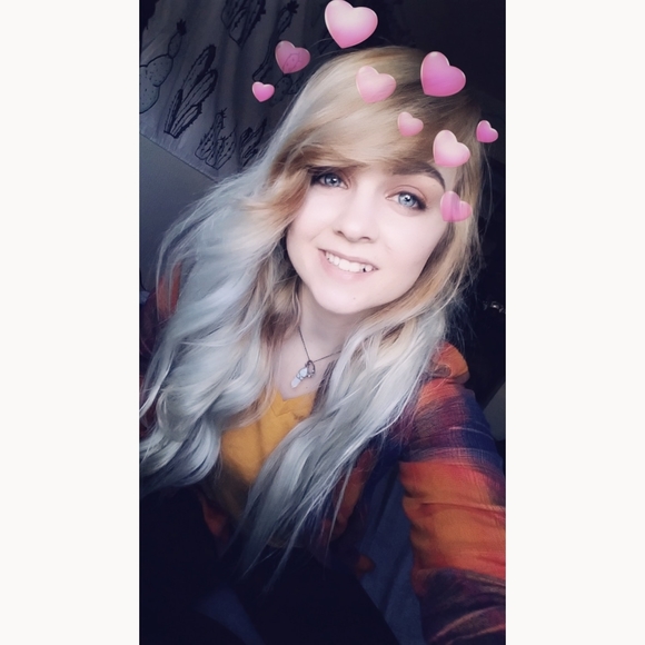 Meet the Posher Other - Meet your Posher, Madeline